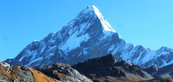 शिशिर ऋतुमा पनि अन्नपूर्ण चढ्न पर्वतारोही आए