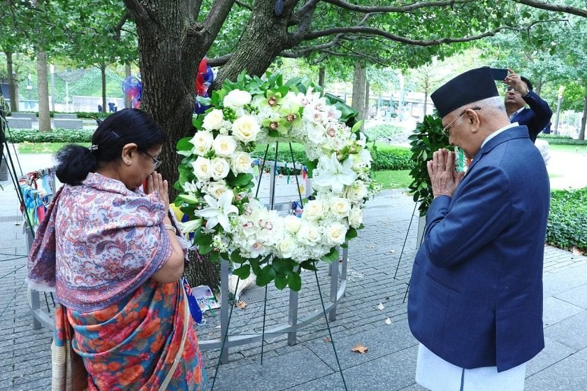 अमेरिकाको 'सेप्टेम्बर ११ राष्ट्रिय स्मारक केन्द्र' मा प्रधानमन्त्री ओलीले मृतकहरूप्रति व्यक्त गरे श्रद्धाञ्जली