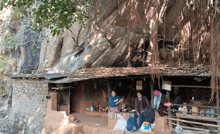 २९ वर्षदेखि ओडारमा व्यापार